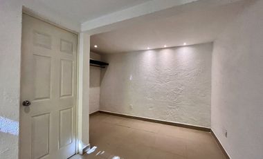 Casa en Venta en Lomas de Valle Dorado