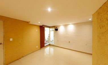 Casa en Venta en Lomas de Valle Dorado