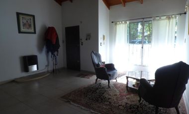 Casa en venta en Villa Elisa