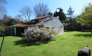 Casa en venta en Villa Elisa