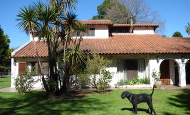 Casa en venta en Villa Elisa