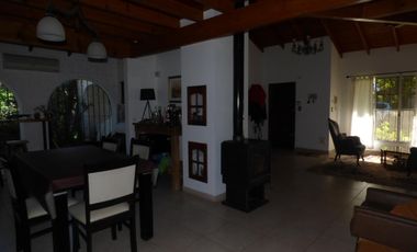 Casa en venta en Villa Elisa