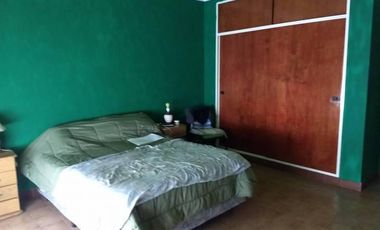 Excelente propiedad de dos plantas a la venta en Pontevedra a 100 mts de Av. Otero