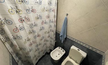 VENTA DÚPLEX DE 5 AMBIENTES EN FLORIDA MITRE