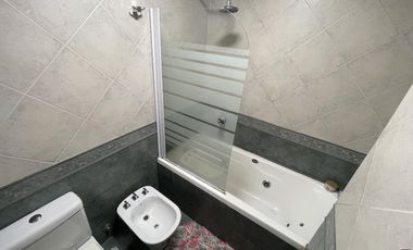 VENTA DÚPLEX DE 5 AMBIENTES EN FLORIDA MITRE