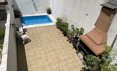 VENTA DÚPLEX DE 5 AMBIENTES EN FLORIDA MITRE
