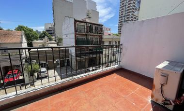 VENTA DÚPLEX DE 5 AMBIENTES EN FLORIDA MITRE