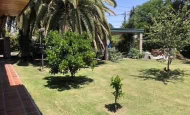 Casa en Venta en 414  y 144 Arturo Segui - Alberto Dacal Propiedades