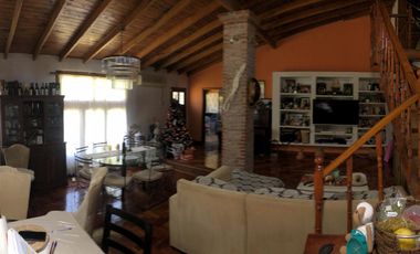 Casa en Venta en 414  y 144 Arturo Segui - Alberto Dacal Propiedades