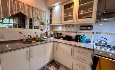 EXCELENTE CHALET 5 AMBIENTES EN SAN MARTIN CENTRO