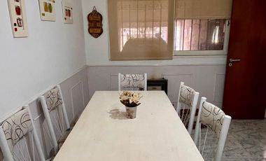 EXCELENTE CHALET 5 AMBIENTES EN SAN MARTIN CENTRO