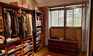 EXCELENTE CHALET 5 AMBIENTES EN SAN MARTIN CENTRO