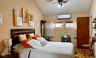 EXCELENTE CHALET 5 AMBIENTES EN SAN MARTIN CENTRO