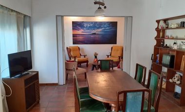 Casa en Venta en 414bis/148 Arturo Segui - Alberto Dacal Propiedades