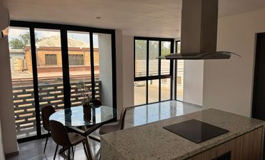 Departamento tipo Townhouse Amueblado en Renta, en el Centro de Apodaca, N.L.