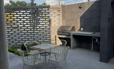 Departamento tipo Townhouse Amueblado en Renta, en el Centro de Apodaca, N.L.