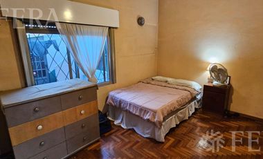 Venta casa 4 ambientes con cochera en Crucecita