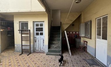 Venta casa 4 ambientes con cochera en Crucecita