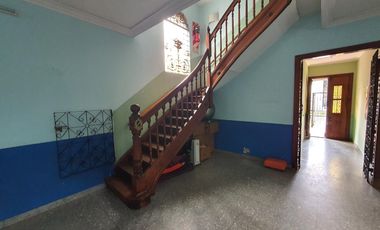 Casa sobre doble lote en Banfield Oeste