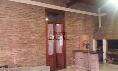 Casa en Venta en 141/419 y 420 Villa Elisa - Alberto Dacal Propiedades