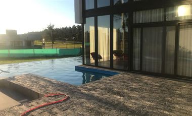 Casa en Venta en Hudson Park nº 199 Countries/B.Cerrado - Alberto Dacal Propiedades