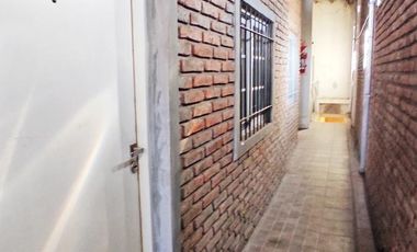 Edificio de 8 departamentos y cochera - Oportunidad, importante rentabilidad