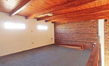 Edificio de 8 departamentos y cochera - Oportunidad, importante rentabilidad