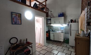 Edificio de 8 departamentos y cochera - Oportunidad, importante rentabilidad