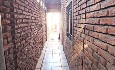 Edificio de 8 departamentos y cochera - Oportunidad, importante rentabilidad