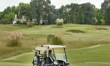 Departamento 4 ambientes en Alquiler Temporario Pilar