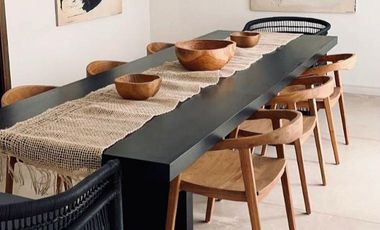 Casa de 5 ambientes con Jardín y Pileta en Venta - Altos del Pilar