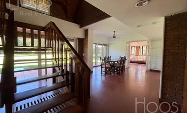 ALQUILER TEMPORAL - CASA CON GRAN PARQUE, PILETA Y QUINCHO EN ITUZAINGO