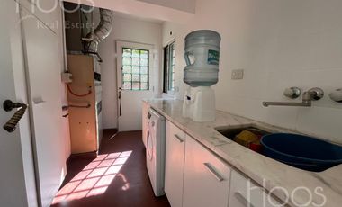 ALQUILER TEMPORAL - CASA CON GRAN PARQUE, PILETA Y QUINCHO EN ITUZAINGO