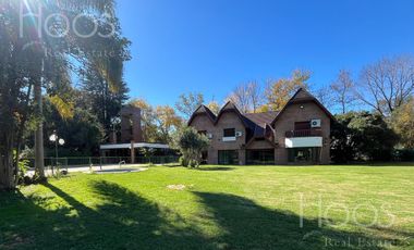 ALQUILER TEMPORAL - CASA CON GRAN PARQUE, PILETA Y QUINCHO EN ITUZAINGO