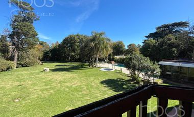 ALQUILER TEMPORAL - CASA CON GRAN PARQUE, PILETA Y QUINCHO EN ITUZAINGO