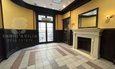 PETIT HOTEL en calle Florida junto al Plaza Hotel, opción solo local comercial