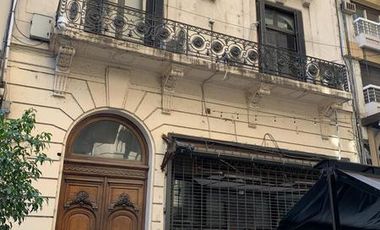 PETIT HOTEL en calle Florida junto al Plaza Hotel, opción solo local comercial