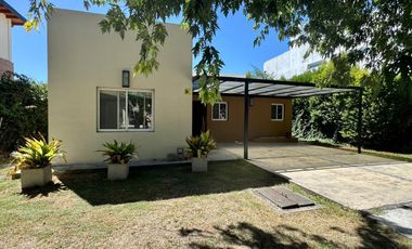 Casa en Altos de Hudson II