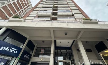 Oficina en  venta sobre Av Santa Fe, Martínez