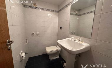 Oficina en  venta sobre Av Santa Fe, Martínez