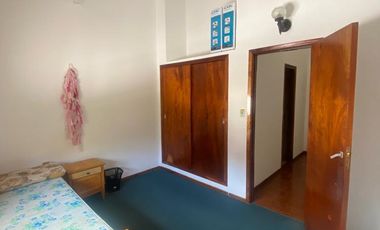 Venta de duplex tres ambientes con patio y cochera en San Bernardo del Tuyu