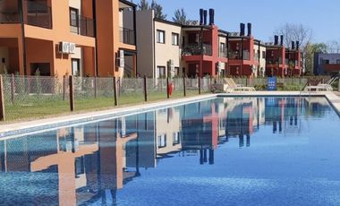 Departamento 3 ambientes en Venta en Pilar, Cañada Village 3