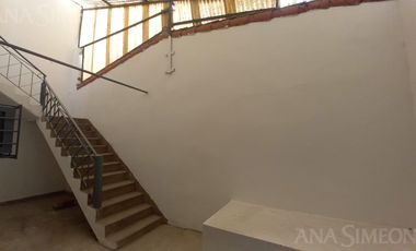 Nave Industrial con oficinas - Venta y Alquiler - Villa Martelli Vicente López