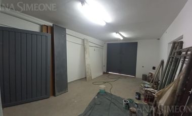 Nave Industrial con oficinas - Venta y Alquiler - Villa Martelli Vicente López