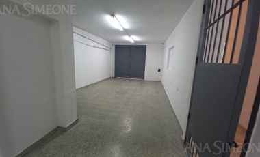Nave Industrial con oficinas - Venta y Alquiler - Villa Martelli Vicente López