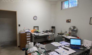 Nave Industrial con oficinas - Venta y Alquiler - Villa Martelli Vicente López