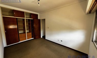casa en venta en excelente zona de jose c paz