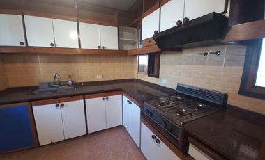 Departamento piso completo en barrio Norte