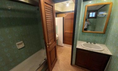 Departamento piso completo en barrio Norte