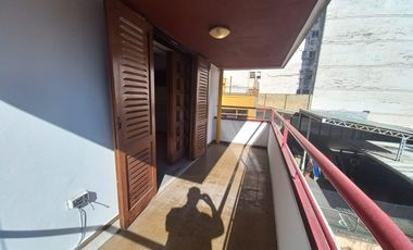 Departamento piso completo en barrio Norte